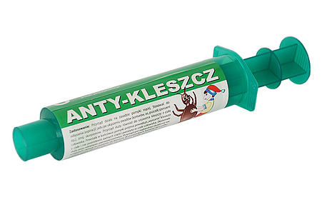 Usuwanie kleszcza to poważna sprawa, dlatego należy używać do tego specjalnych preparatów.